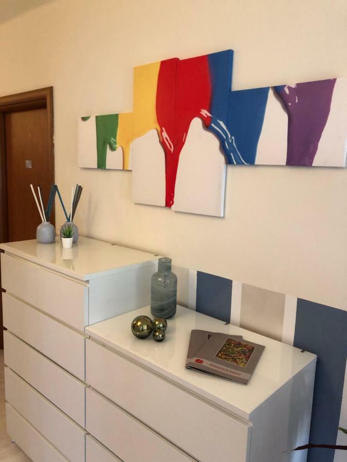 Irides Rooms A Un Passo Dai Parchi Divertimento Lazise Exteriör bild